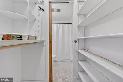 1944 Calvert Street NW, Washington, DC 20009 - Photo 63