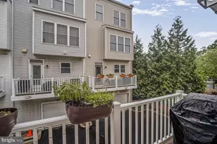 586 Regent Pl NE, Washington, DC 20017 - Photo 3