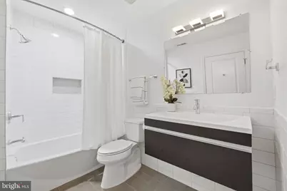 1126 5th Street NW #1, Washington, DC 20001 - Photo 17