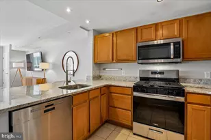 350 G St SW, Washington, DC 20024 - Photo 3