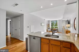 350 G St SW, Washington, DC 20024 - Photo 5