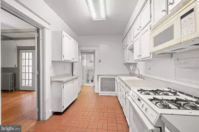 2320 Ashmead Place NW, Washington, DC 20009 - Photo 9