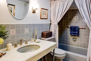 4201 Cathedral Ave NW, Washington, DC 20016 - Photo 23