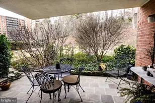 4201 Cathedral Ave NW, Washington, DC 20016 - Photo 35