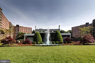 4201 Cathedral Ave NW, Washington, DC 20016 - Photo 41