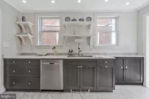 611 G St SE, Washington, DC 20003 - Photo 13