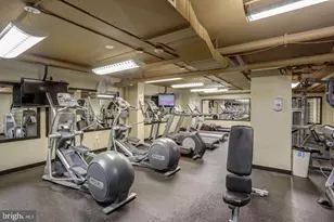 950 NW 25th Street NW, Washington, DC 20037 - Photo 13