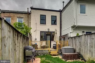 1749 L St NE, Washington, DC 20002 - Photo 27