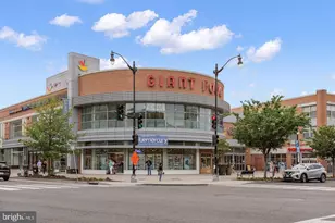 3100 Wisconsin Ave NW, Washington, DC 20016 - Photo 21