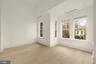 329 8th St NE, Washington, DC 20002 - Photo 29