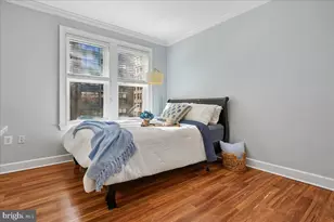 1121 24th St NW, Washington, DC 20037 - Photo 9