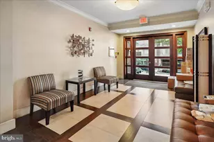 1121 24th St NW, Washington, DC 20037 - Photo 3