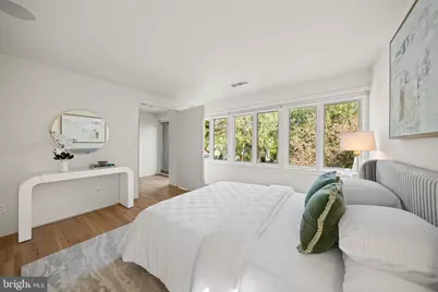 2319 Bancroft Place NW, Washington, DC 20008 - Photo 25