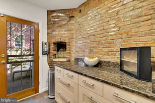 403 12th St SE, Washington, DC 20003 - Photo 7