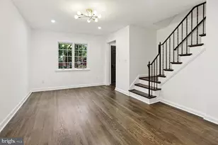 323 34th St NE, Washington, DC 20019 - Photo 5