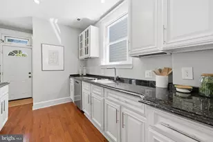 1215 Hamilton St NW, Washington, DC 20011 - Photo 19