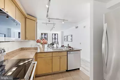 631 D Street NW #827, Washington, DC 20004 - Photo 9