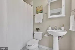 2909 Chancellor's Way NE, Washington, DC 20017 - Photo 17