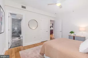 215 I St NE, Washington, DC 20002 - Photo 29