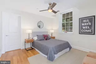 215 I St NE, Washington, DC 20002 - Photo 19