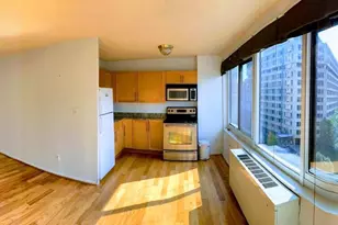 1330 New Hampshire Ave NW, Washington, DC 20036 - Photo 9