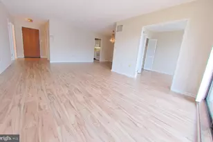 2555 Pennsylvania Ave NW, Washington, DC 20037 - Photo 3