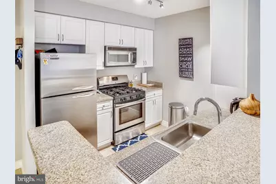 555 Massachusetts Avenue NW #415, Washington, DC 20001 - Photo 5