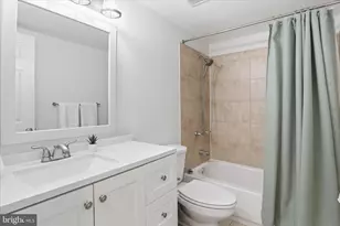 641 L St NE, Washington, DC 20002 - Photo 39