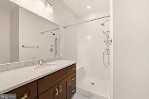 218 20th St NE, Washington, DC 20002 - Photo 17