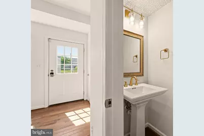 218 20th Street NE #3, Washington, DC 20002 - Photo 11