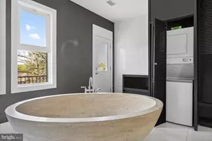 3017 Gates Rd NW, Washington, DC 20008 - Photo 59