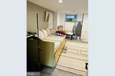 1911 D Street NE, Washington, DC 20002 - Photo 47