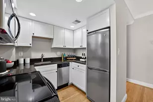1701 16th St NW, Washington, DC 20009 - Photo 13