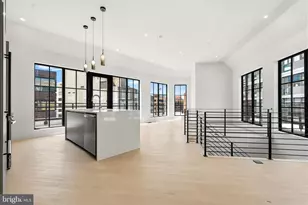 2121 Ward Pl NW, Washington, DC 20037 - Photo 1