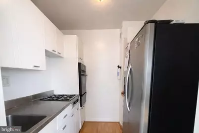 2475 Virginia Avenue NW #905, Washington, DC 20037 - Photo 7