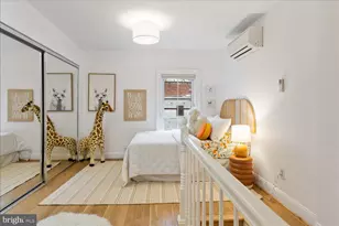 203 9th St SE, Washington, DC 20003 - Photo 39