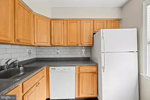 2001 Fort Davis St SE, Washington, DC 20020 - Photo 7