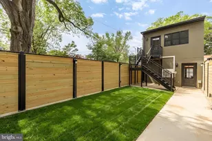 235 12th St SE, Washington, DC 20003 - Photo 31