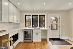 235 12th St SE, Washington, DC 20003 - Photo 35