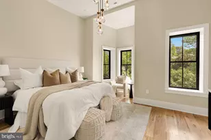 235 12th St SE, Washington, DC 20003 - Photo 21