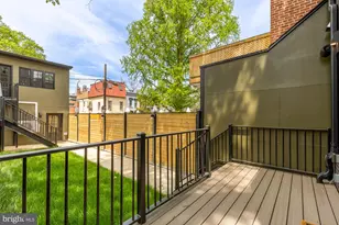 235 12th St SE, Washington, DC 20003 - Photo 13