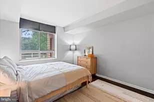 355 I Street SW, Washington, DC 20024 - Photo 9