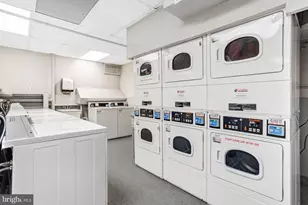 240 M St SW, Washington, DC 20024 - Photo 29