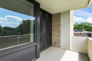 240 M St SW, Washington, DC 20024 - Photo 15