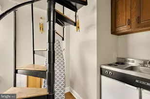 228 East Capitol St NE, Washington, DC 20003 - Photo 25