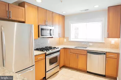 1901 Lincoln Road NE #204, Washington, DC 20002 - Photo 1