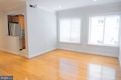 1901 Lincoln Road NE #204, Washington, DC 20002 - Photo 5