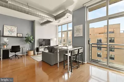 811 4th Street NW #1207, Washington, DC 20001 - Photo 3