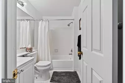 1619 R Street NW #101, Washington, DC 20009 - Photo 23