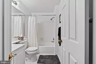 1619 R St NW, Washington, DC 20009 - Photo 23